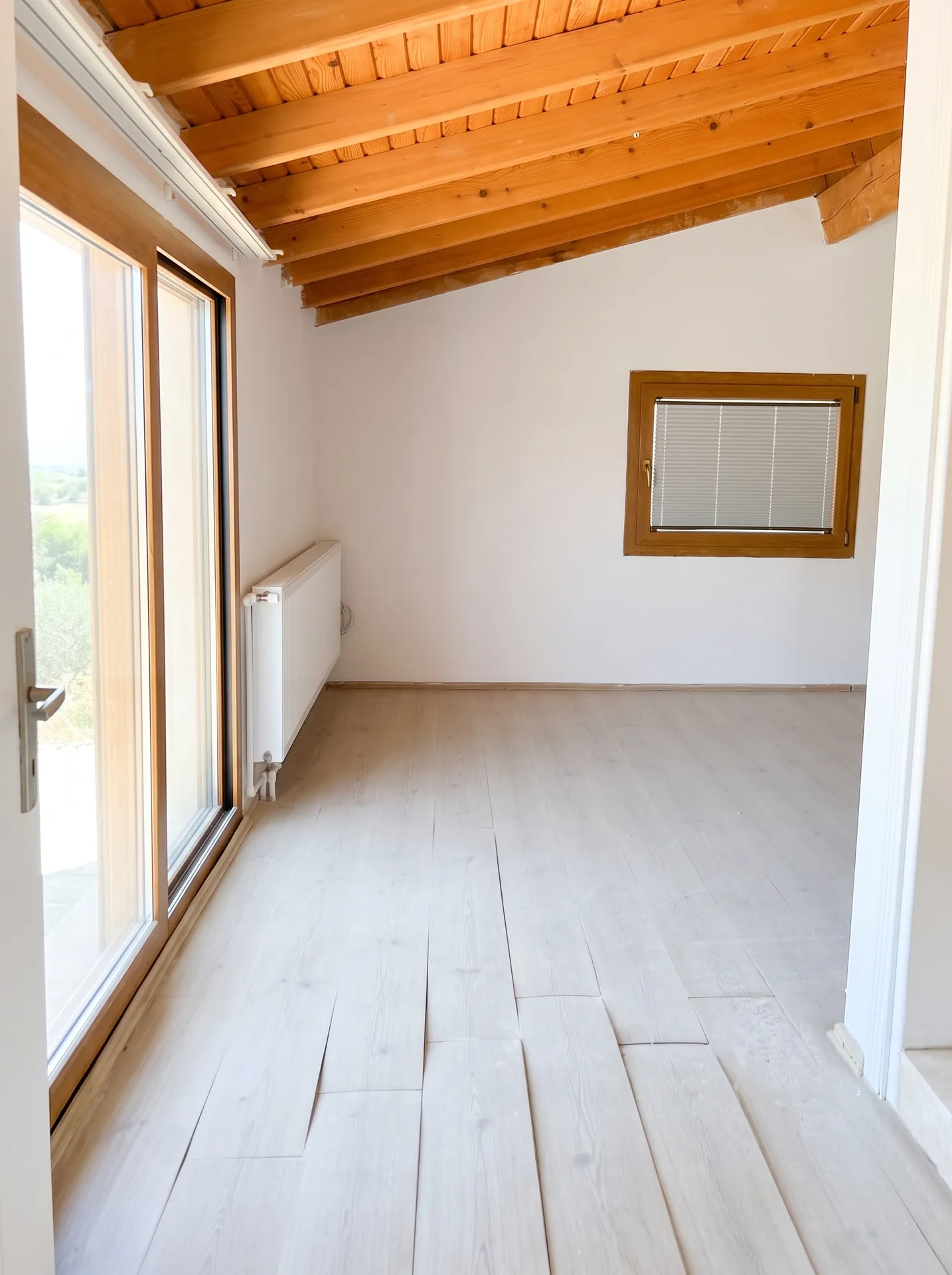14 URLA YAKA’DA 3+1 TERASLI KİRALIK DUBLEKS DAİRE