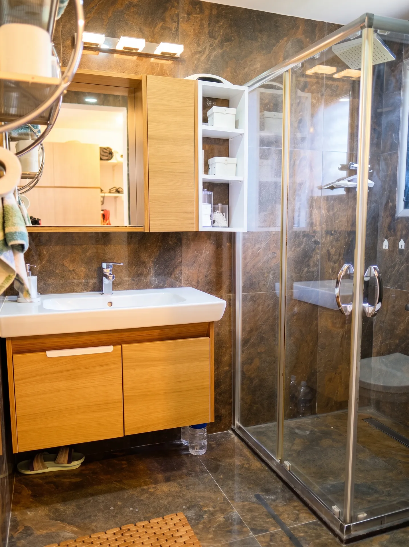 YELKİ’DE KENT KOLEJİ ARKASINDA 350 M² ARSALI VİLLA