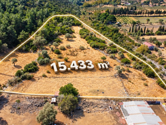 URLA ZEYTİNLER’DE İYTE SINIRINDA 15.433,85 M² TARLA