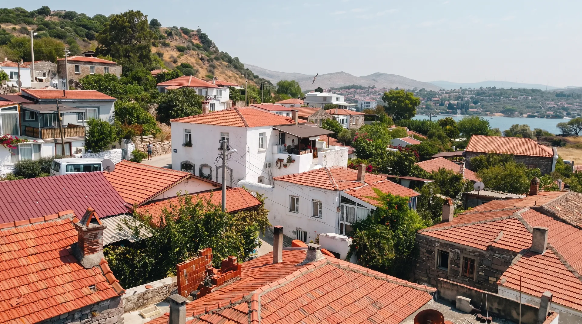 ildiriRE (44) ÇEŞME ILDIR’IN KALBİNDE TESCİLLİ TARİHİ RUM EVİ