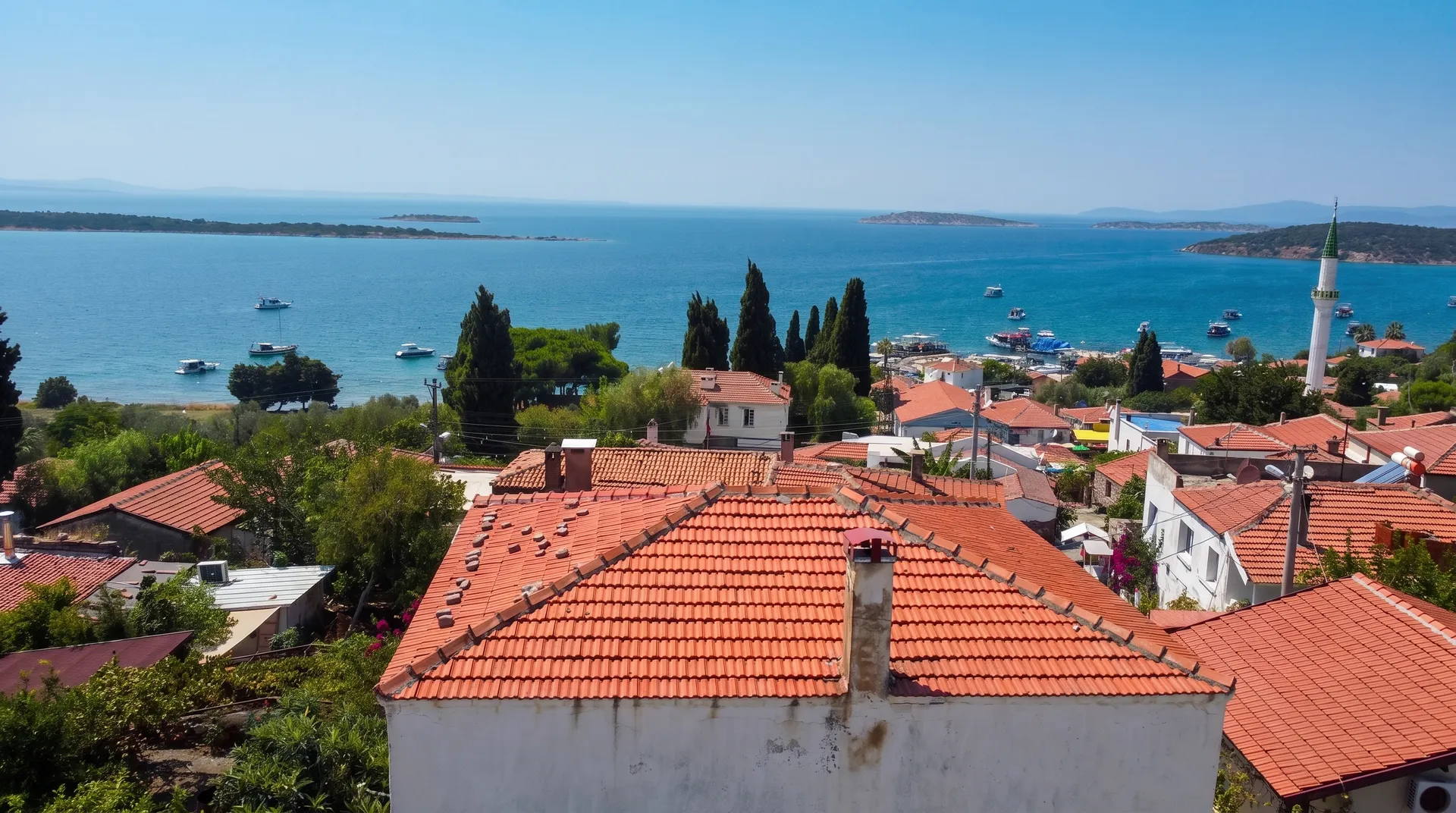 ildiriRE (48) ÇEŞME ILDIR’IN KALBİNDE TESCİLLİ TARİHİ RUM EVİ